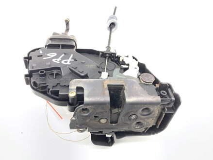 Zámek dveří pravý přední Volvo V50 (545) 2003 - 2012 30753664