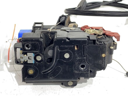 Zámek dveří pravý přední VW Golf V (1K1) 2003 - 2010 3D1837016