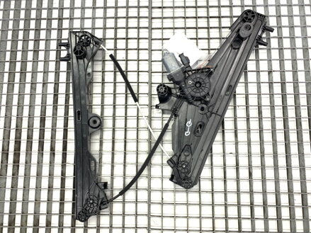 Stahovačka okna pravá přední Peugeot 308 SW III (FC_, FJ_, FR_, F4_) 2021 - 2022 9830815180