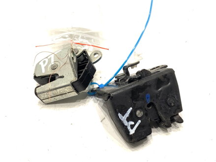 Zámek dveří zadních pravý Fiat Doblo Cargo (263_) 2010 - 2022