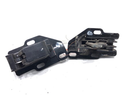 Zámek dveří pravý zadní Citroen Berlingo (B9) 2008 - 2022