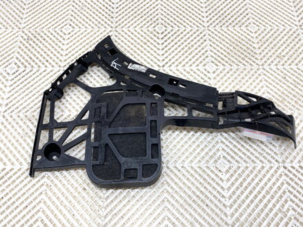 Držák nárazníku pravý zadní Mercedes-benz GLE (V167) 2018 - A1678804200