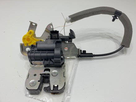 Zámek víka kufru zadní Audi Q8 (4MN) 2018 - 2022 81A827506