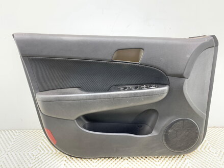 Tapecírung dveří levý přední Hyundai I30 Kombi (FD) 2007 - 2012