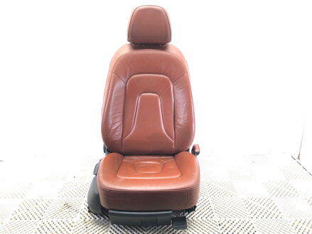 Sedadlo pravé přední Audi A4 B8 Avant (8K5) 2007 - 2015