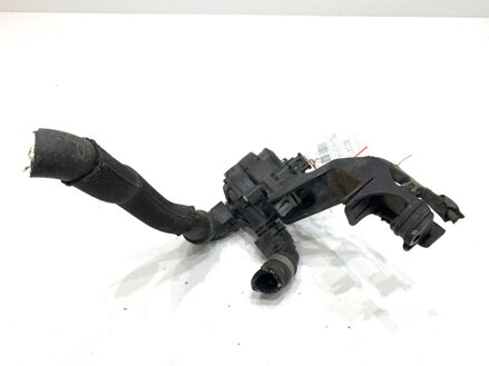 Přídavná vodní pumpa BMW 5 (G30, F90) 2016 - 2022 6834923