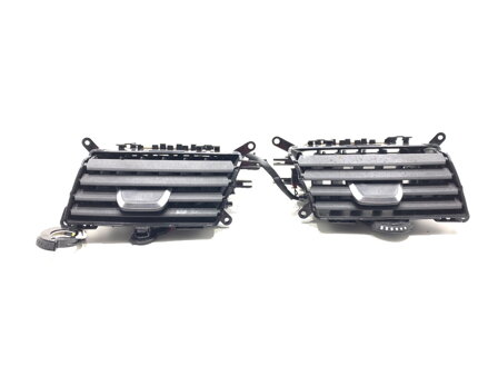 Mřížka ventilace přední BMW 5 (G30, F90) 2016 - 2022 9329579