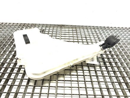 Nádobka ostřikovačů BMW 3 (F30, F80) 2011 - 2018 297495