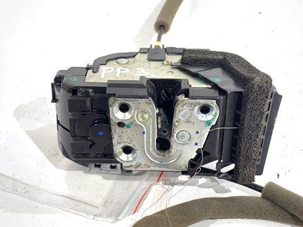 Zámek dveří pravý přední Renault Kadjar (HA_, HL_) 2015 - 2022