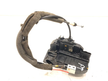 Zámek dveří pravý zadní Nissan Juke (F15) 2010 - 2022