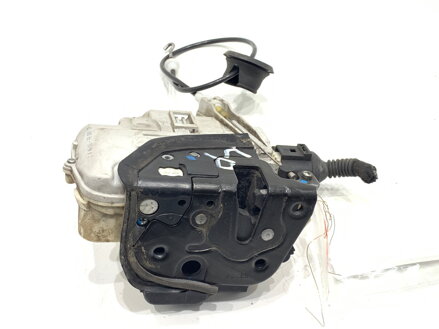 Zámek dveří levý přední Audi A4 B7 Avant (8ED) 2004 - 2008