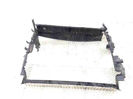 Volant vzduchu Jeep Compass (MP, M6) 2016 - 2022 68244647AA