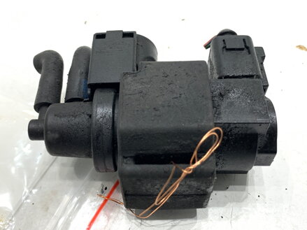 Ventil podtlaku Audi A6 C6 (4F2) 2004 - 2011 059906628B