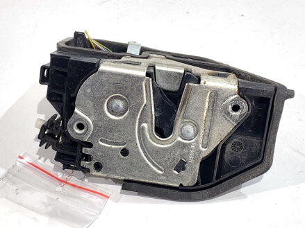 Zámek dveří pravý přední BMW 5 Touring (E61) 2004 - 2010 7167074
