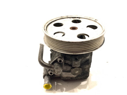 Servočerpadlo Audi A4 B8 (8K2) 2007 - 2015 8K0145153F