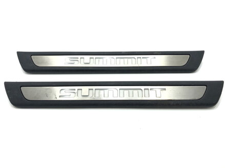 Lišta prahová sada podsvícené Jeep Grand Cherokee IV (WK, WK2) 2010 - 2022 5SQ04DX9AC