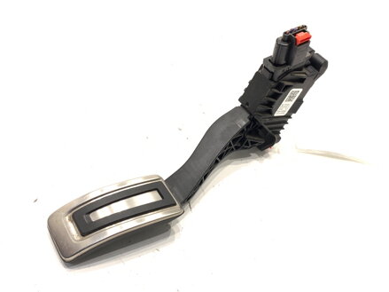 Plynový pedál VW T-roc (A11) 2017 - 2022 5Q1723503J