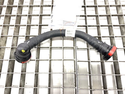 Hlavní potrubí vody Hyundai Kona II (SX2) 2022 - 25450-BF000