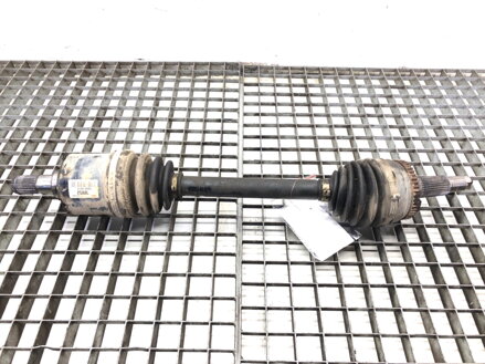 Poloosa levá přední Ssangyong Tivoli 2015 - 2022 41300-35500