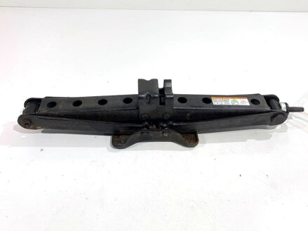 Páka / zvedák zvedák Honda Cr-v V (RW_, RT_) 2016 - 2022