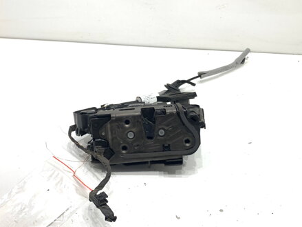 Zámek dveří pravý přední VW Touran (5T1) 2015 - 2022 5TB837016