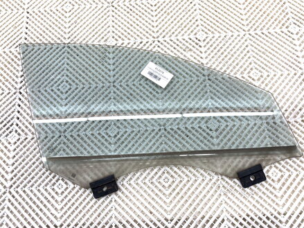 Okno pravé přední dvojitá Audi A8 D4 (4H2, 4H8, 4HC, 4HL) 2009 - 2018