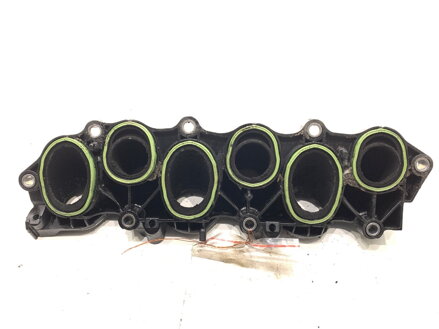 Základna sacího potrubí sacího Audi Q8 (4MN) 2018 - 2022 059129765