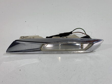 Směrovka pravá přední BMW 5 Gran Turismo (F07) 2009 - 2017 7199634