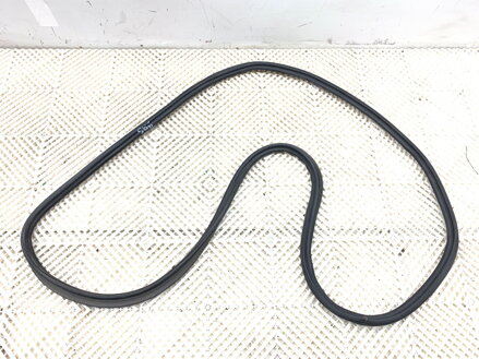 Těsnění víka kufru kufru VW Passat B8 Variant (3G5, CB5) 2014 - 2022 3G9827705B