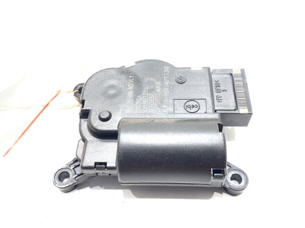 Motor radiátoru topení VW Passat B8 Variant (3G5, CB5) 2014 - 2022 5Q0907511L