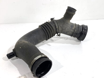 Vzduchové potrubí Alfa Romeo 159 Sportwagon (939_) 2005 - 2012 51772595
