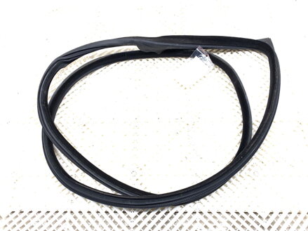 Těsnění dveří přední levé BMW 4 Coupe (F32, F82) 2013 - 2022 7279741