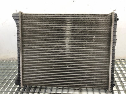 Chladič vody Audi A2 (8Z0) 2000 - 2005 8Z0121251D