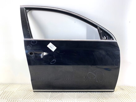 Dveře pravé přední VW Passat B7 (362) 2010 - 2015