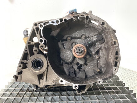 Převodovka Dacia Duster (HS_) 2010 - 2018 JR5316