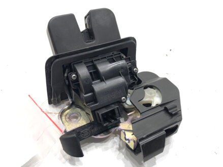 Zámek víka kufru zadní Audi A6 C7 Avant (4G5, 4GD) 2011 - 2018 8R0827505A 4G9827520A