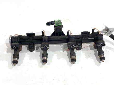 Vstřikovací rampa Fiat Tipo Sedan (356_) 2015 - 2022 0280151302