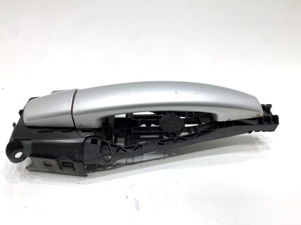 Klika vnější pravá přední Opel Corsa E (X15) 2014 - 2022