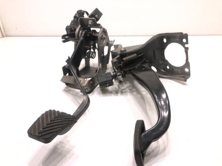 Pedály Hyundai I40 I (VF) 2012 - 2022 32800-3X100