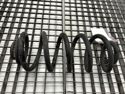 Pružina zadní BMW X6 (F16, F86) 2014 - 2019