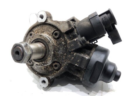 Čerpadlo vysokého tlaku VW Golf VII Variant (BA5, BV5) 2013 - 2022 0445010537 04L130755D