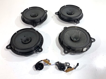 Reproduktory sada Nissan Pulsar Liftback (C13) 2012 - 2022 281563SG0A