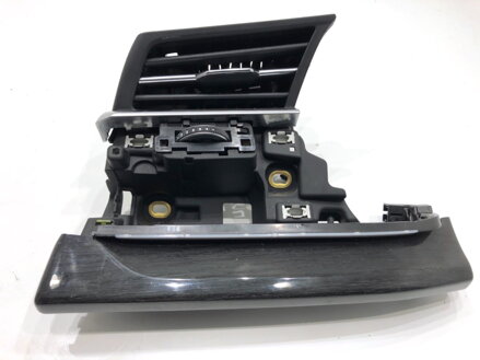 Mřížka ventilace levá přední Audi Q8 (4MN) 2018 - 2022 4M8820901A