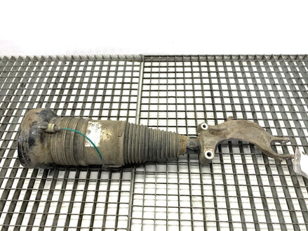 Tlumič pravý přední Audi Q8 (4MN) 2018 - 2022 4M0616039AD