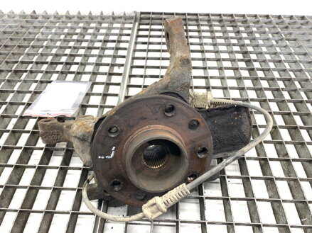 Otoč levá přední Opel Zafira / Zafira Family B (A05) 2005 - 2019