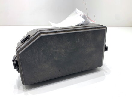 Pojistková skříňka Honda Civic IX Sedan (FB) 2011 - 2022 TR0A012