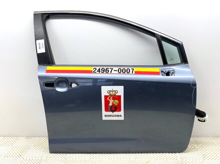 Dveře pravé přední 1K3 Toyota Corolla Sedan (_E21_) 2019 - 2022