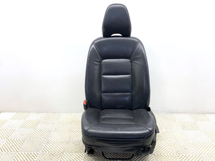 Sedadlo levé přední Volvo V70 III (135) 2007 - 2016