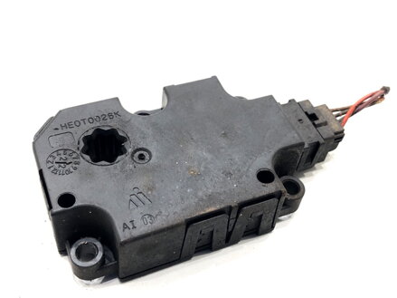 Motor radiátoru topení Audi A6 C8 Avant (4A5) 2018 - 2022 85E820511