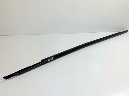 Lišta stírací přední pravá Audi A6 C8 Avant (4A5) 2018 - 2022 4K0837476A